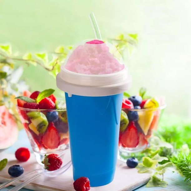 Slushy Maker Cup, Travel Portable Double Layer Silica Cup Pinch Cup Hot Summer Cooler Smoothie Silicon Cup Pinch into Ice Children's Adult Slushy Ice Cup